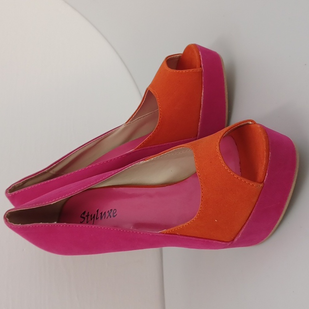 Styluxe Pink and Orange Suede Platform Peep Toe Heels Size 8